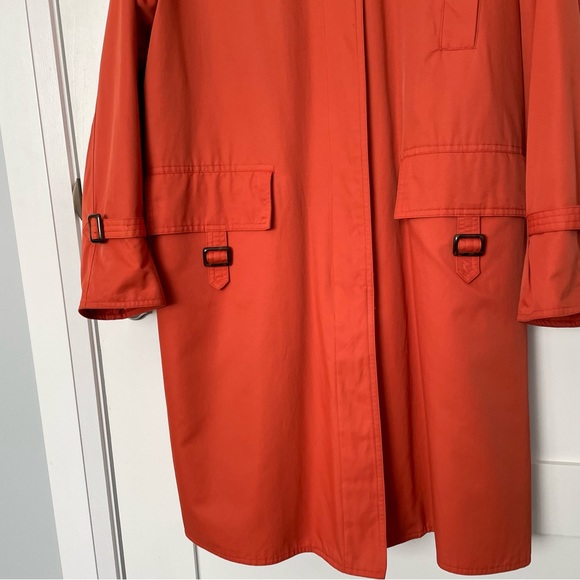 Ladies French Coat by Holt Renfrew - Picture 4 of 15